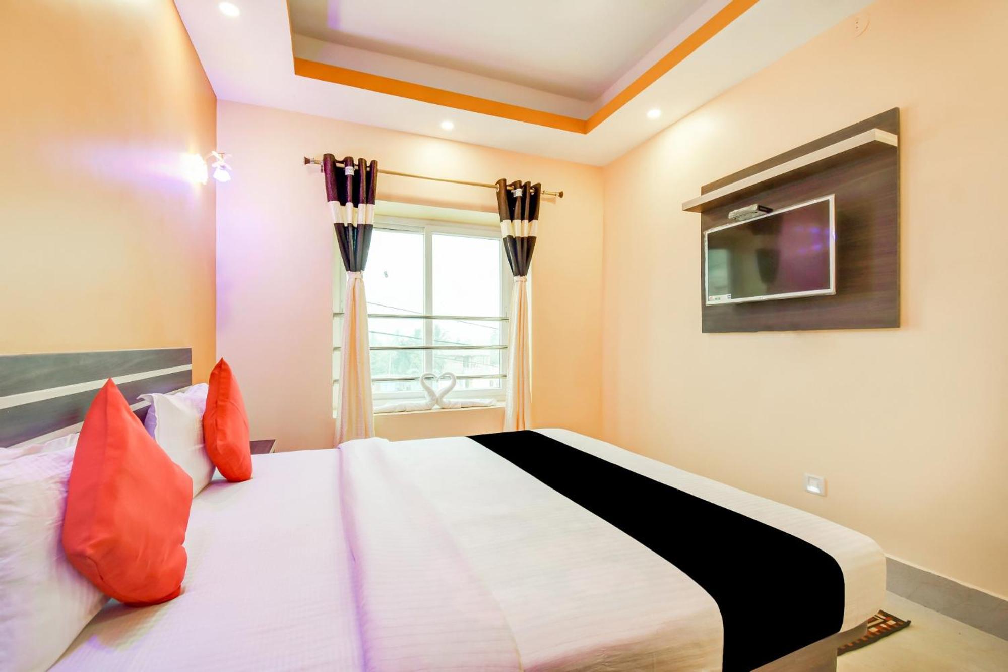 Hotel O Dev Bhumi Puri Exterior photo